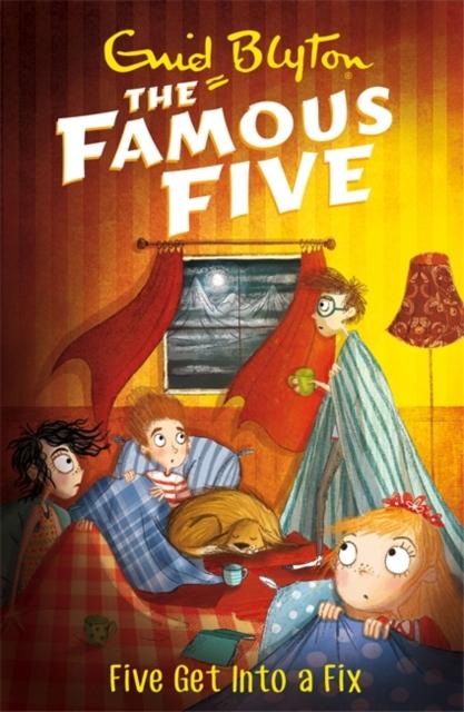 Famous Five: Five Get Into A Fix : Book 17