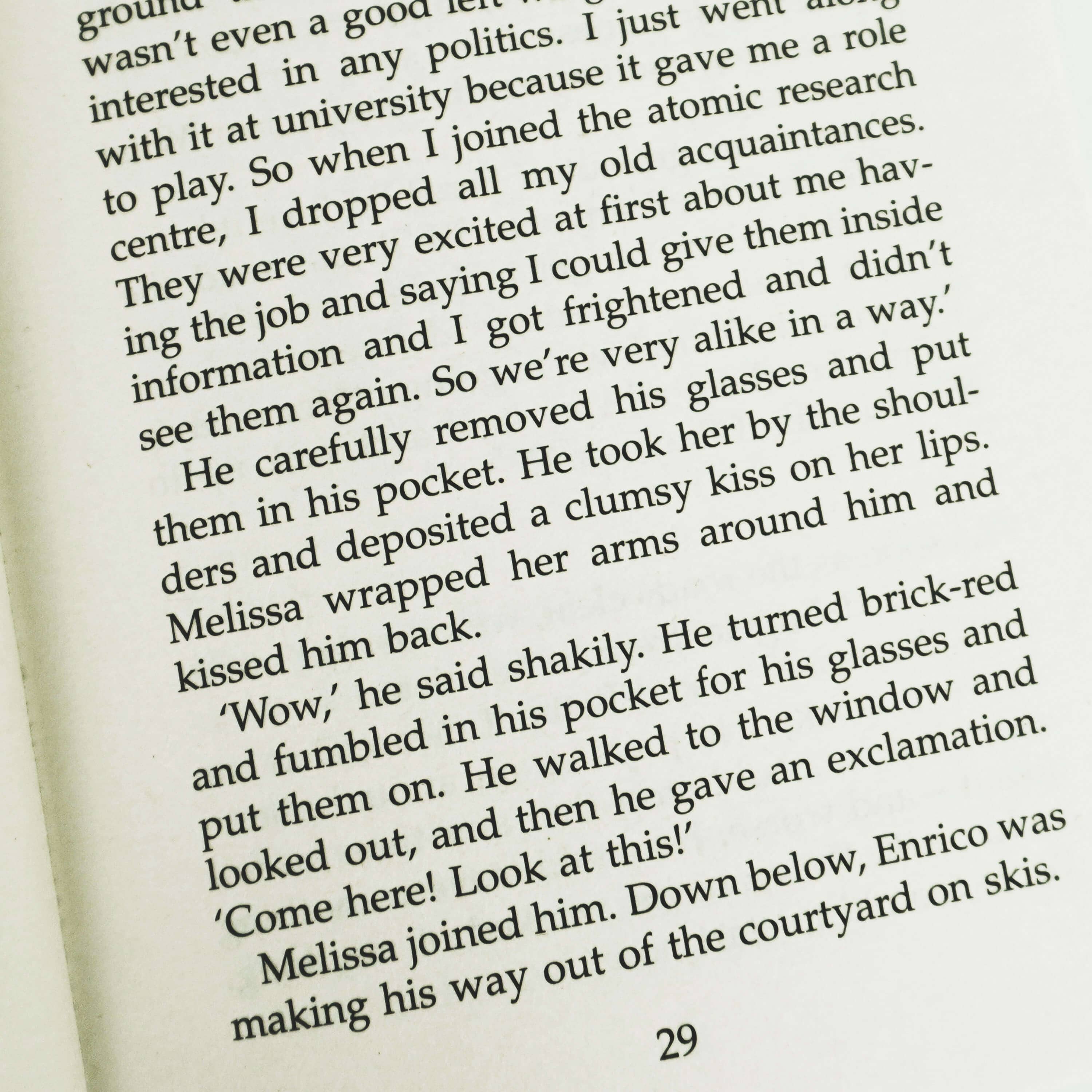 Damaged - Hamish Macbeth Mysteries Series by M.C. Beaton 10 Books Collection Set (Book 1-10) - Fiction - E-B00k - T 33