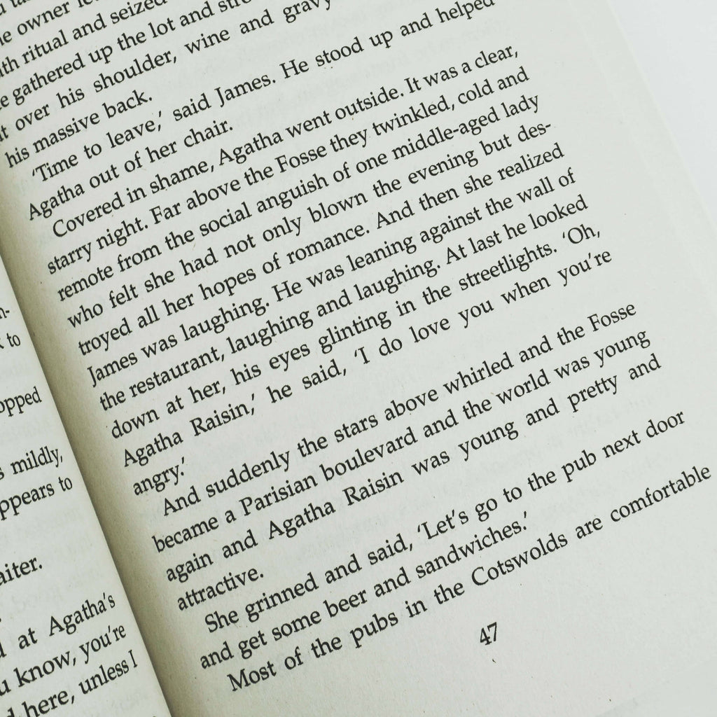 Damaged - Agatha Raisin Mysteries Series by M.C. Beaton 12 Books Collection Set - Fiction - E-B00k - T 41