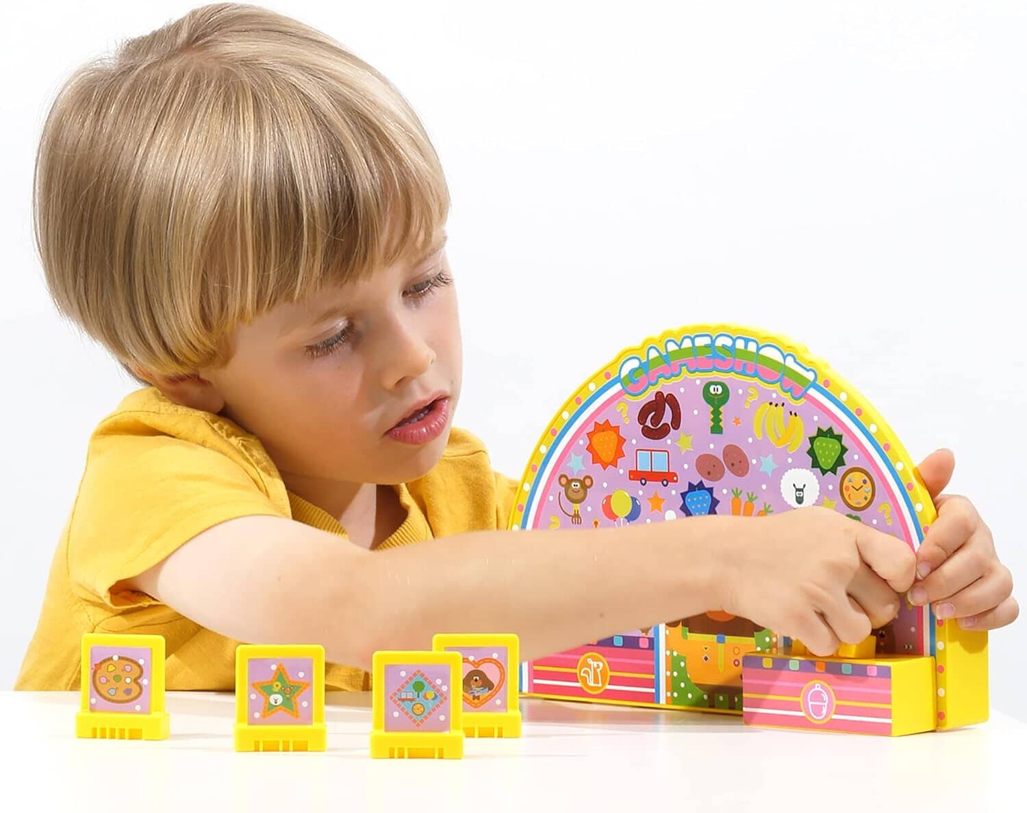 Hey Duggee's Game Show Toy For Kids: 5 Interactive Game Keys - Ages 3+ - Educational Toy